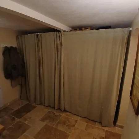 Maison Alma-jardin-riviere 度假居